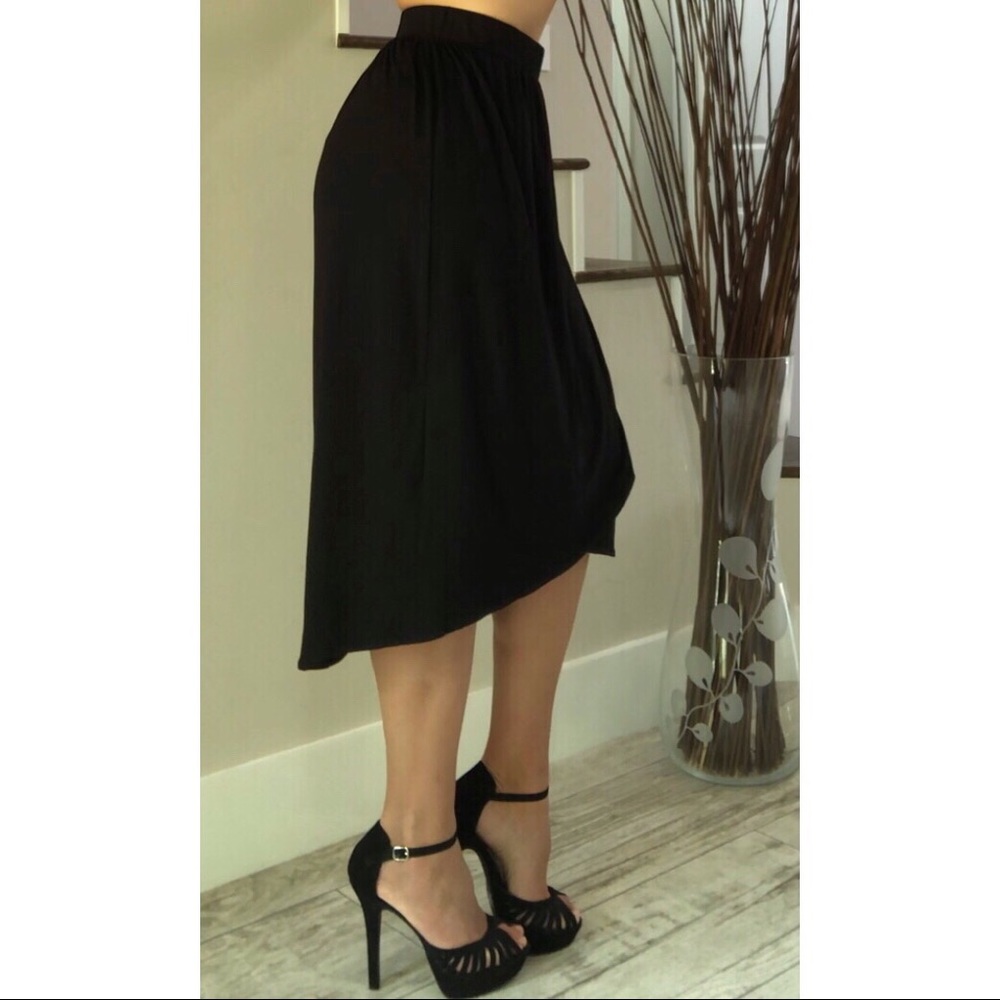 Bobeau Classy Comfortable Stretchy Midi Skirt